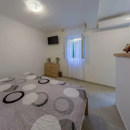 Room Nino Skradin Exterior photo