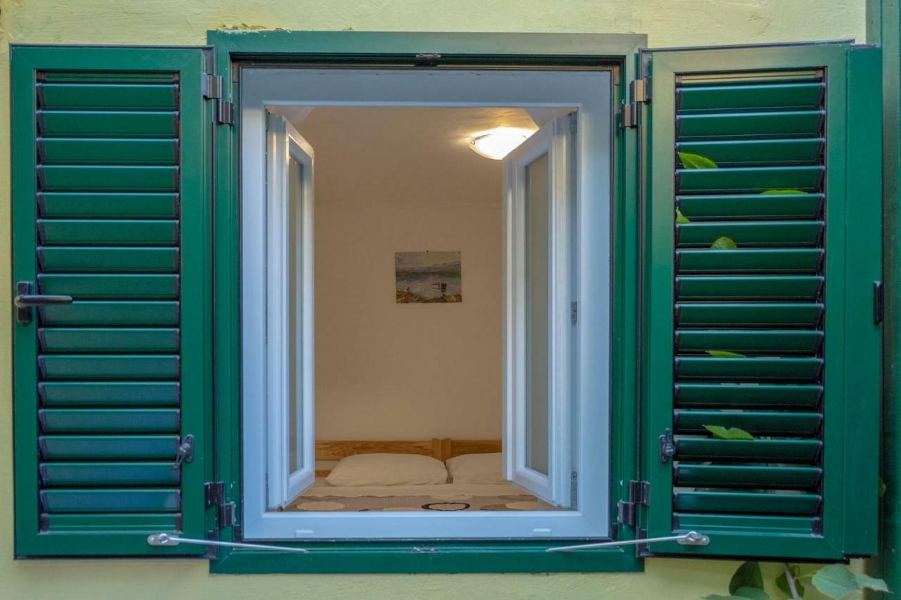 Nino Apartment